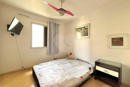 Apartamento à venda com 2 quartos em Moema, São Paulo, SP
