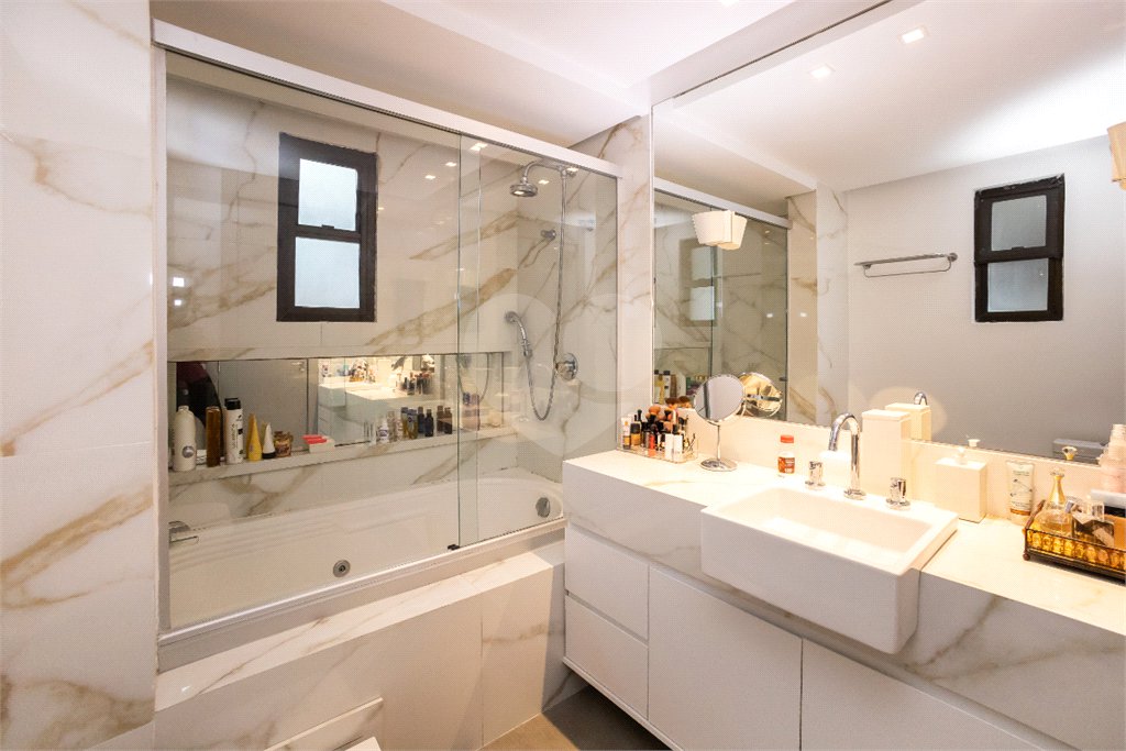 Apartamento à venda com 4 suítes em Itaim Bibi, São Paulo, SP