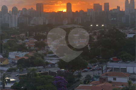 Apartamento à venda com 3 quartos em Vila Olímpia, São Paulo, SP