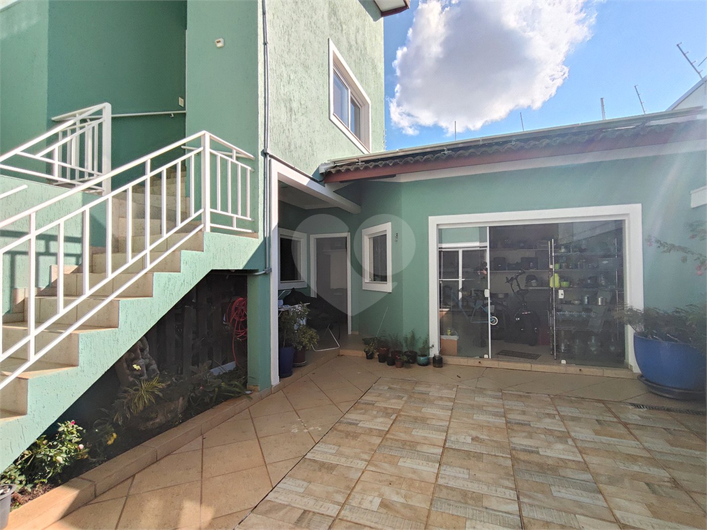 Casa para alugar com 6 quartos, sendo 4 suítes,  no Centro, Itapetininga, SP