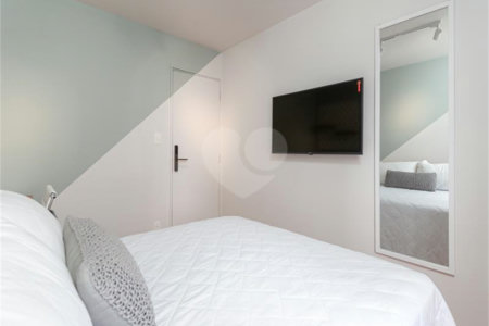 Apartamento à venda com 4 quartos, sendo 1 suíte, em Vila Cordeiro, São Paulo, SP