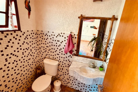 Sobrado à venda com 3 quartos, sendo 1 suíte, em Chácara Recanto Verde, Cotia, SP