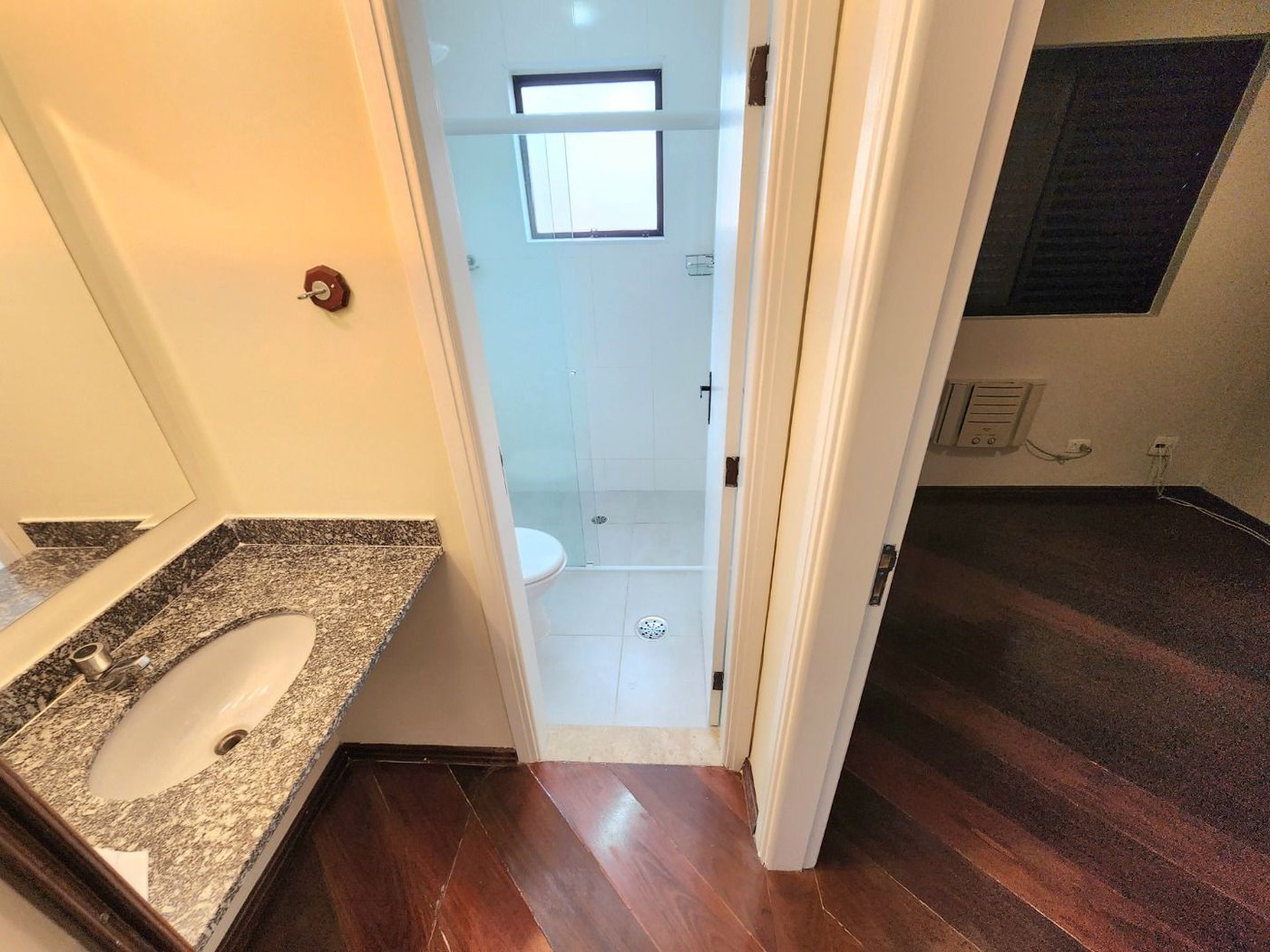 Apartamento para alugar, 47 m² por R$ 3.790,00/mês - José Menino - Santos/SP