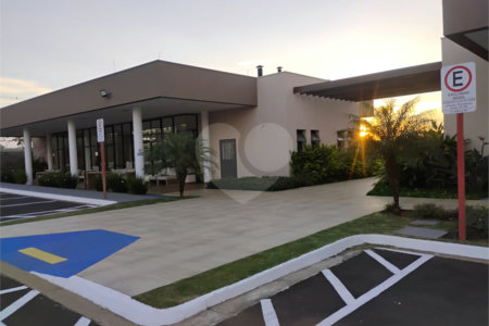 Casa a venda no Condomínio Villeneuve Residencial em São Carlos