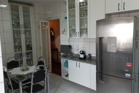 Apartamento à venda ou para alugar com 3 quartos, sendo 1 suíte, em Saúde, São Paulo, SP