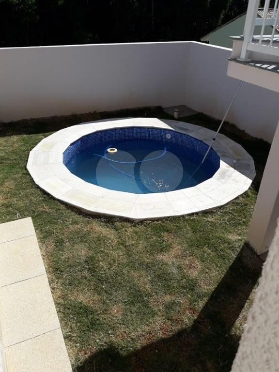 Sobrado à venda com 3 quartos, sendo 1 suíte, em Villa Verde, Franco da Rocha, SP