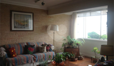 Apartamento à venda com 4 quartos, sendo 3 suítes, em Campo Belo, São Paulo, SP