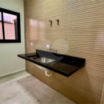 Casa à venda com 3 quartos, sendo 1 suíte, no condomínio Residencial Villagio Wanel, Sorocaba - SP
