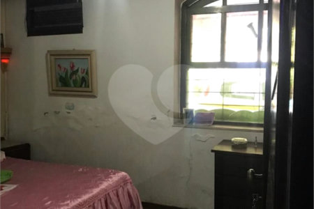 Casa à venda com 4 quartos, sendo 1 suíte, em Senador Vasconcelos, Rio de Janeiro, RJ