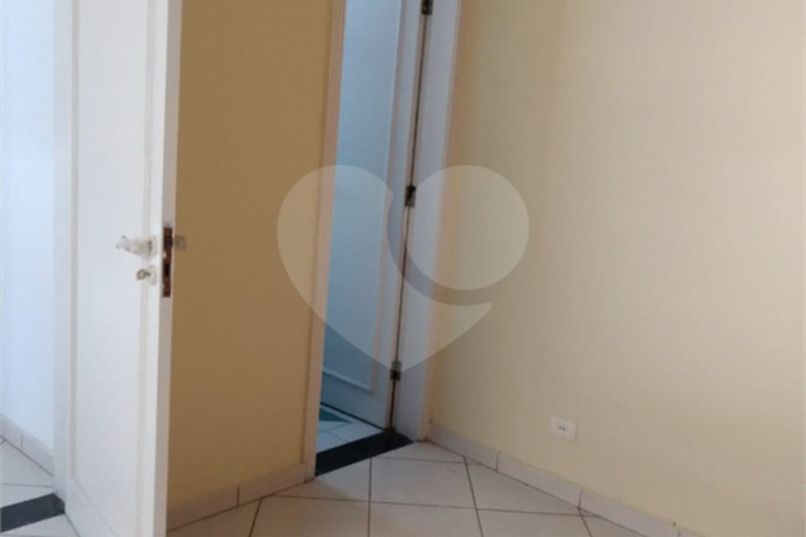 Sobrado à venda com 5 suítes em Santana, São Paulo, SP
