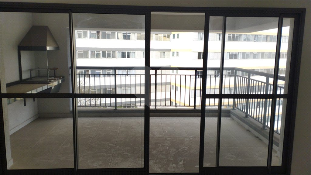 Apartamento à venda ou para alugar com 3 suítes em Mooca, São Paulo, SP