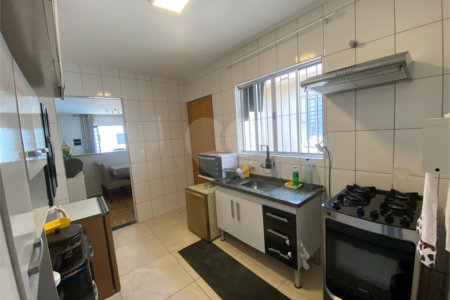 Casa Térrea à venda com 7 suítes em Alto da Lapa, São Paulo, SP