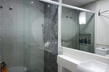 Apartamento à venda com 3 quartos, sendo 1 suíte, em Jardim Marajoara, São Paulo, SP