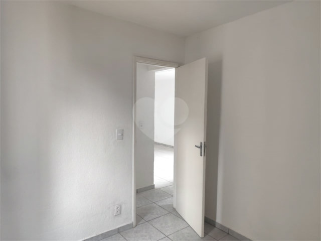 Apartamento à venda com 2 quartos em Jardim Íris, São Paulo, SP