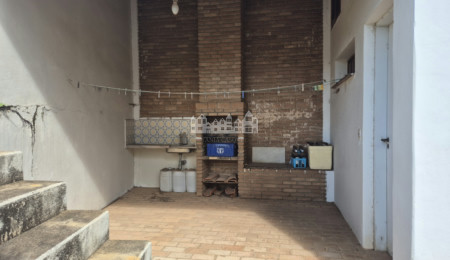 Casa para venda ou locação próximo ao Laboratório Quantum e Lago do Major – Atibaia