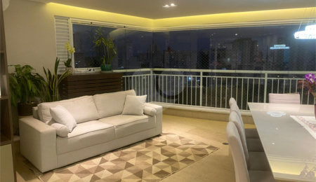 Apartamento à venda com 3 suítes em Mooca, São Paulo, SP