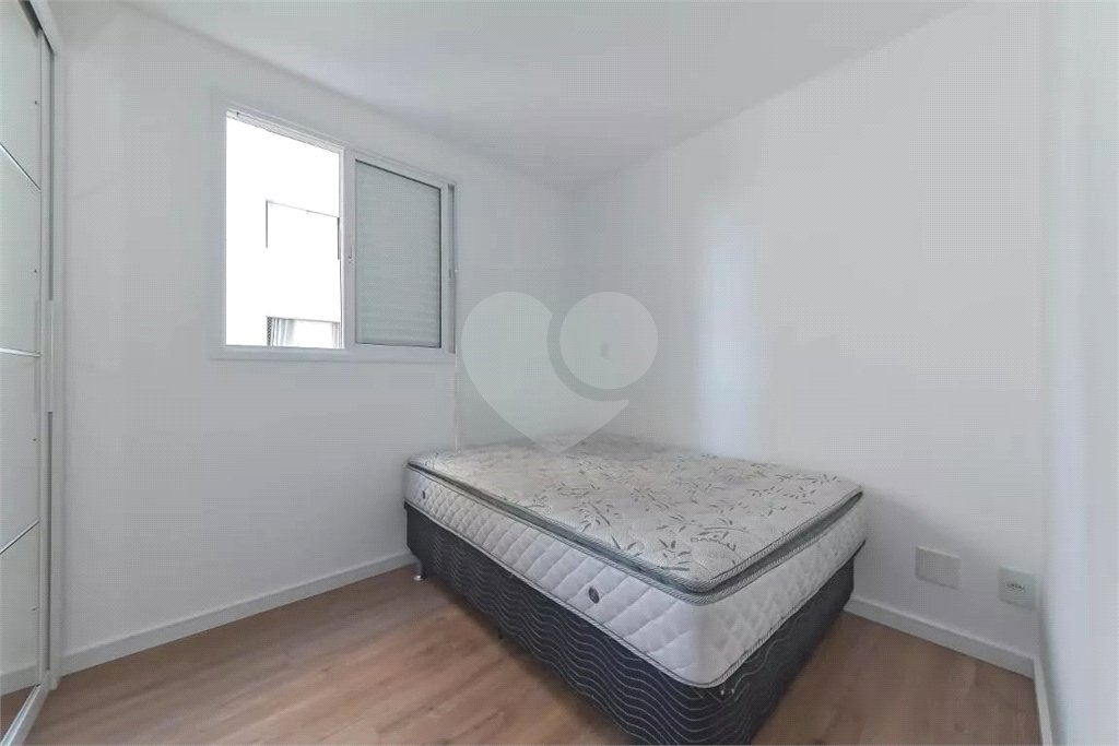 Apartamento com 41m² à venda na Saúde, 1 dormitório, 1 banheiro, 1 vaga, sacada, lazer