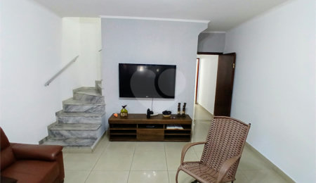 Sobrado à venda com 3 quartos, sendo 1 suíte, em Tremembé, São Paulo, SP