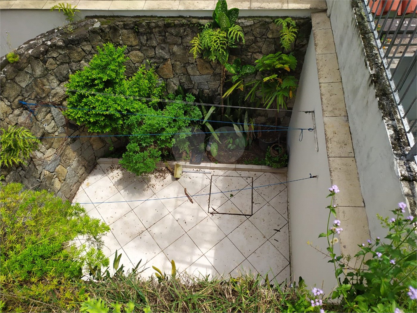 Casa à venda com 4 quartos, sendo 2 suítes, em Jardim das Vertentes, São Paulo, SP