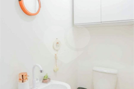 Casa de Vila à venda com 2 suítes em Jardim Simus, Sorocaba, SP