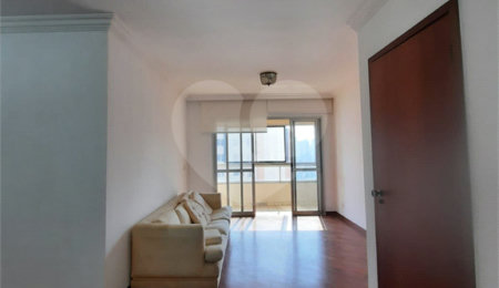 Apartamento à venda com 3 quartos, sendo 1 suíte,  em Vila Andrade, São Paulo, SP