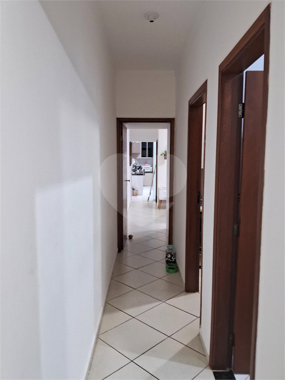 Casa à venda com 3 quartos, sendo 1 suíte, em Núcleo Residencial Professor Carlos Aldrovandi, Indaiatuba, SP