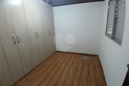 Casa à venda com 4 quartos, sendo 2 suítes, em Vila Gustavo, São Paulo, SP