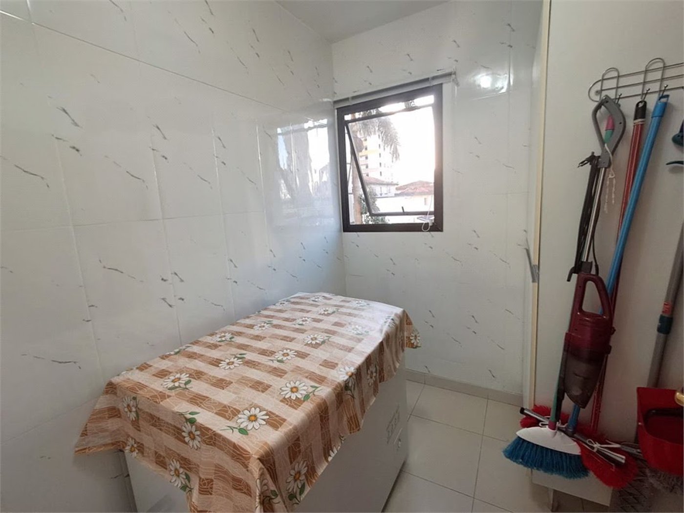 Apartamento com 3 dormitórios à venda, 135 m² por R$ 1.166.000,00 - Pompéia - Santos/SP