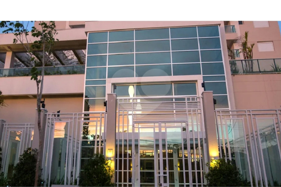 Apartamento à venda com 3 suítes em Aclimação, São Paulo, SP