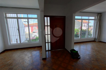 Casa à venda ou para alugar com 4 quartos, sendo 3 suítes,  no Centro, Itapetininga, SP