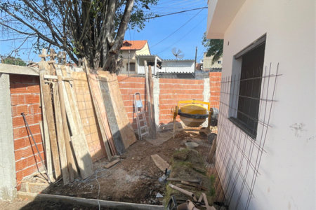 Casa à venda com 2 quartos, sendo 1 suíte, em Campo Grande, Rio de Janeiro, RJ