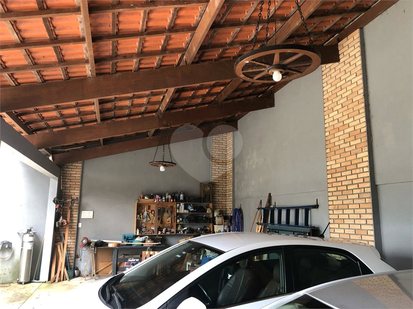 Casa à venda com 3 suítes em Dos Finco, São Bernardo do Campo, SP