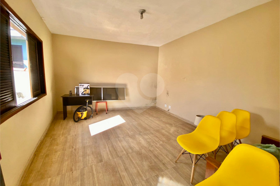 Sobrado à venda com 3 quartos em Aclimação, São Paulo, SP
