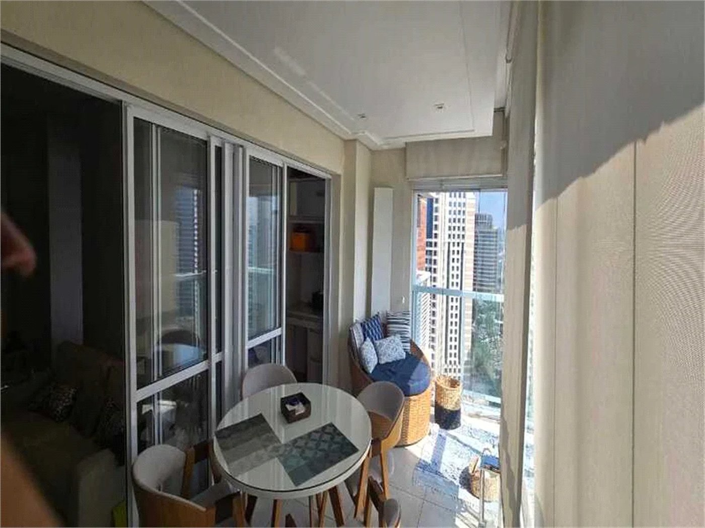 Apartamento à venda com 2 quartos, sendo 1 suíte, em Vila Gertrudes, São Paulo, SP