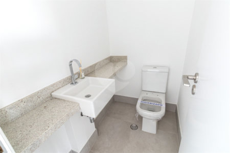 Apartamento à venda com 2 suítes em Jardim Morumbi, São Paulo, SP