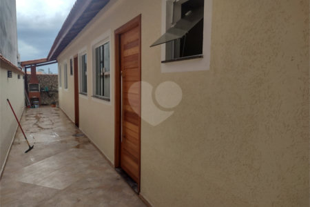 Casa Térrea à venda com 3 quartos, sendo 1 suíte, em Jardim Horto do Ipê, Itaquaquecetuba, SP