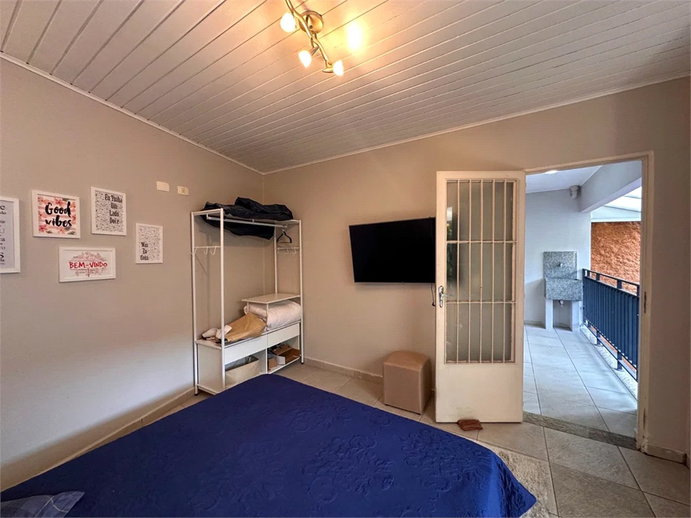 Casa à venda com 3 quartos, sendo 1 suíte, no condomínio Barão do Triunfo, São Paulo - SP