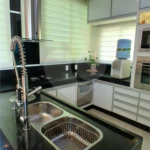 Casa à venda com 3 suítes no condomínio Figueira Garden, Atibaia - SP
