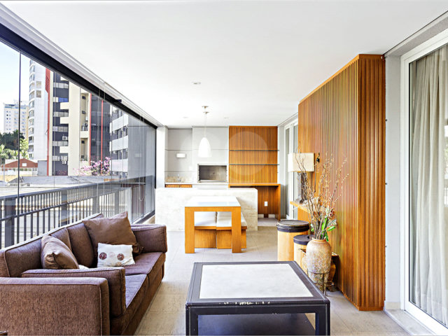 Apartamento à venda com 4 suítes em Paraíso, São Paulo, SP