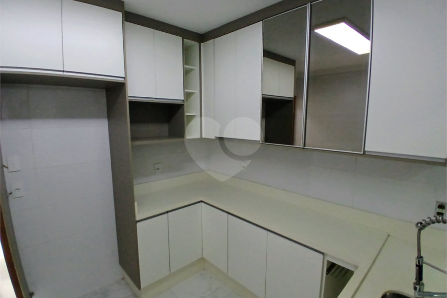 Sobrado à venda com 3 quartos, sendo 1 suíte, em Tucuruvi, São Paulo, SP
