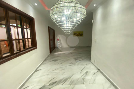Casa à venda com 4 quartos, sendo 1 suíte, em Inhoaíba, Rio de Janeiro, RJ