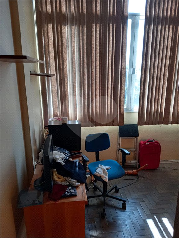 Apartamento à venda com 2 quartos em Praça da Bandeira, Rio de Janeiro, RJ
