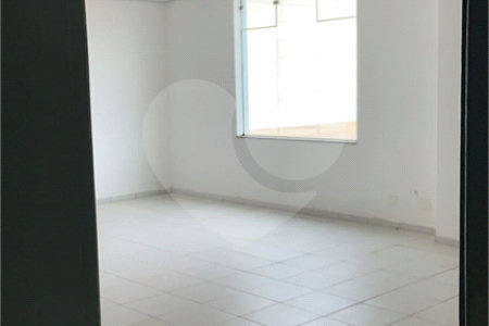 Galpão para alugar com 1 quarto em Iporanga, Sorocaba, SP