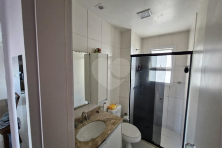 Apartamento à venda com 3 quartos, sendo 1 suíte,  em Vila Suissa, Mogi das Cruzes, SP
