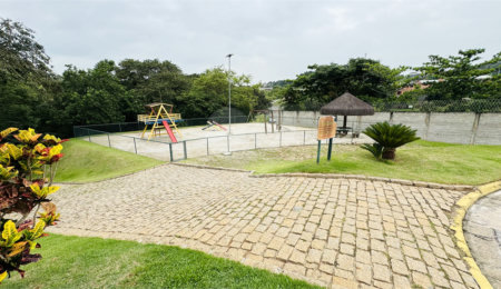 Casa à venda com 3 suítes no condomínio Residencial Delle Stelle, Louveira - SP