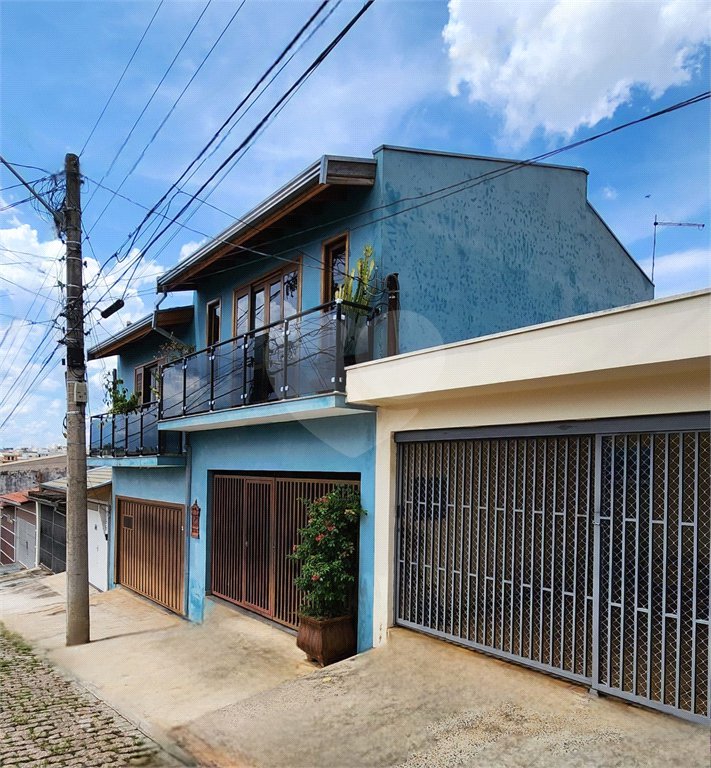 Sobrado à venda com 4 quartos, sendo 1 suíte, em Vila Romão, Salto, SP