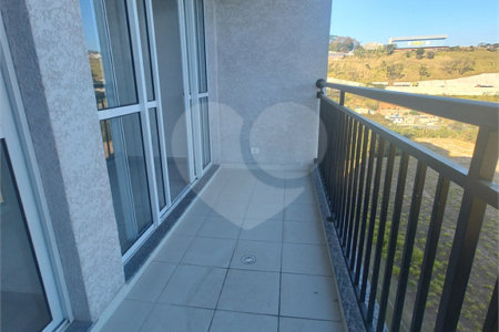Apartamento para alugar com 3 quartos, sendo 1 suíte,  em Jardim das Palmeiras, Atibaia, SP