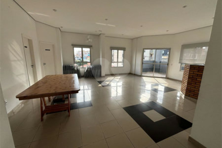 Apartamento à venda com 3 quartos, sendo 1 suíte, em Vila Esperança, São Paulo, SP