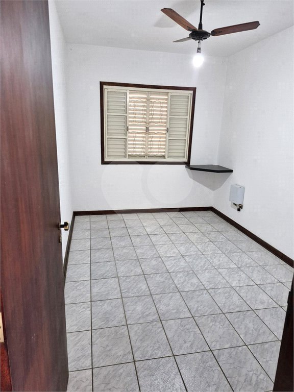 Casa à venda no Alvinópolis com 4 Quartos com 153,67m² Área Construída