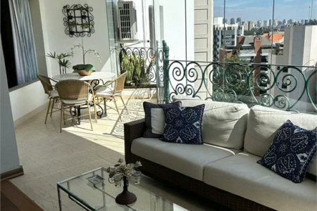 Apartamento à venda com 4 suítes em Real Parque, São Paulo, SP